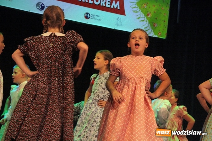 Zdjęcie w galerii na portalu naszwodzislaw.com: Trwają 36. Wodzisławskie Spotkania z Folklorem wiadomości z regionu