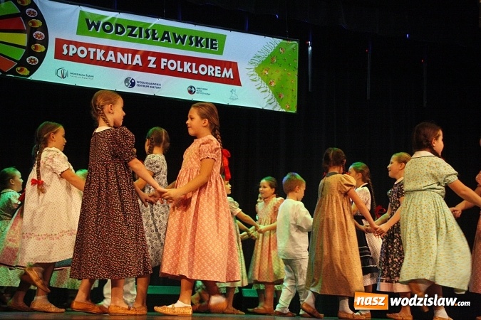 Zdjęcie w galerii na portalu naszwodzislaw.com: Trwają 36. Wodzisławskie Spotkania z Folklorem wiadomości z regionu