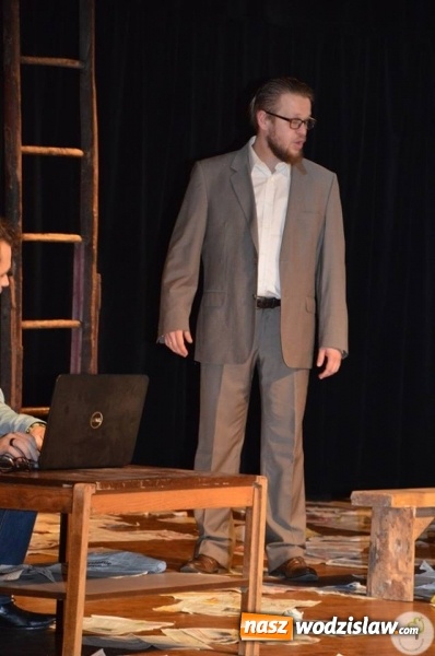 Zdjęcie w galerii na portalu naszwodzislaw.com: Tamten Strych w wykonaniu Radlińskiego Studia Teatralnego  wiadomości z regionu