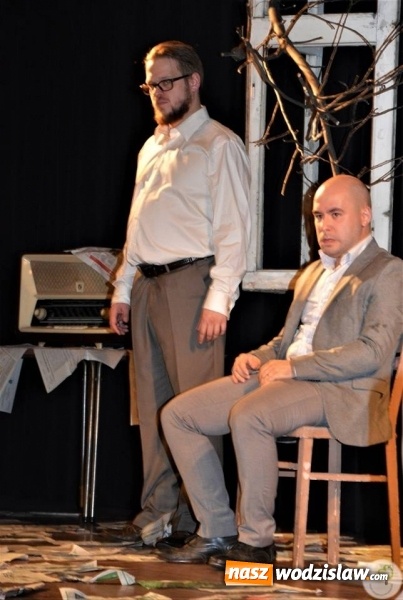 Zdjęcie w galerii na portalu naszwodzislaw.com: Tamten Strych w wykonaniu Radlińskiego Studia Teatralnego  wiadomości z regionu