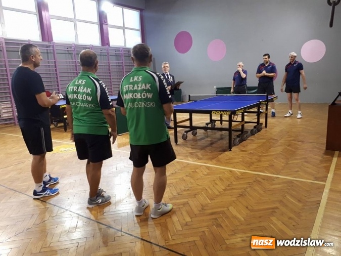 Zdjęcie w galerii na portalu naszwodzislaw.com: Zawodnicy Relaksu lepsi w starciu z drużyną LKS Strażak Mikołów  wiadomości z regionu