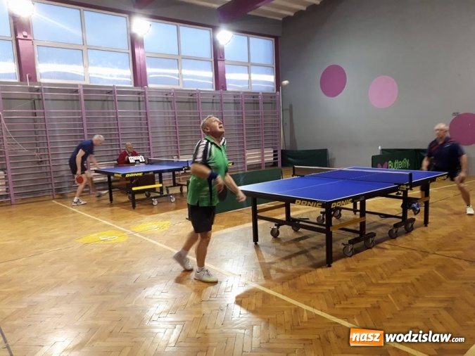 Zdjęcie w galerii na portalu naszwodzislaw.com: Zawodnicy Relaksu lepsi w starciu z drużyną LKS Strażak Mikołów  wiadomości z regionu