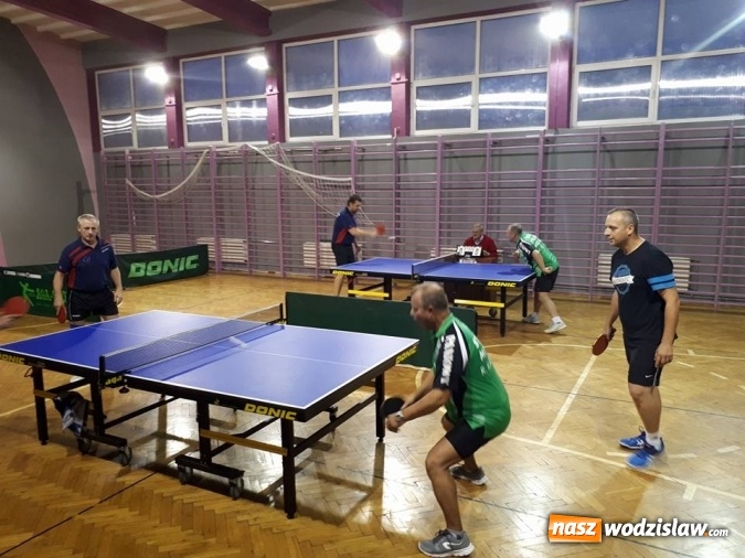 Zdjęcie w galerii na portalu naszwodzislaw.com: Zawodnicy Relaksu lepsi w starciu z drużyną LKS Strażak Mikołów  wiadomości z regionu