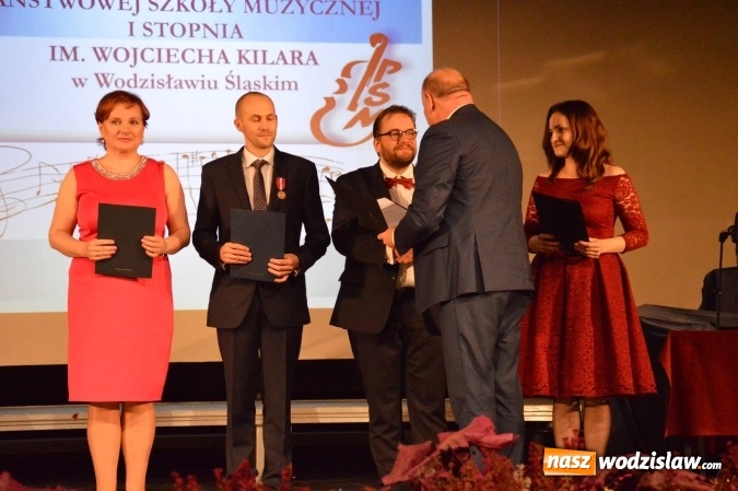 Zdjęcie w galerii na portalu naszwodzislaw.com: Państwowa Szkoła Muzyczna w Wodzisławiu Śląskim obchodzi 40-lecie  wiadomości z regionu