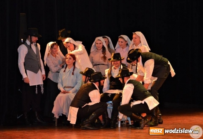 Zdjęcie w galerii na portalu naszwodzislaw.com: Utwory ze znanych filmów i bajek wybrzmiały w radlińskim MOK-u  wiadomości z regionu