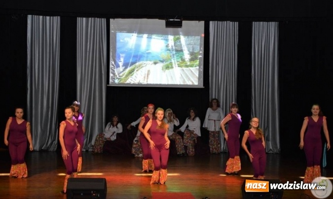 Zdjęcie w galerii na portalu naszwodzislaw.com: Utwory ze znanych filmów i bajek wybrzmiały w radlińskim MOK-u  wiadomości z regionu