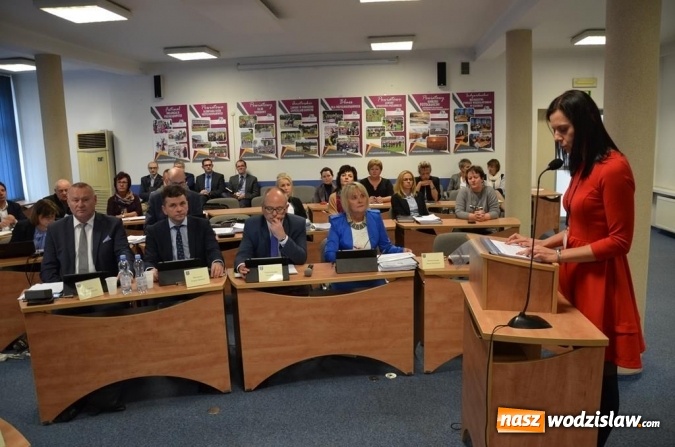 Zdjęcie w galerii na portalu naszwodzislaw.com: Powiat: Za nami sesja oświatowa wiadomości z regionu