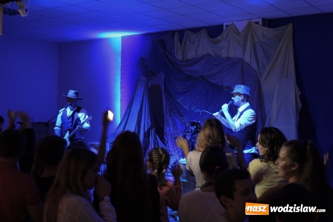 Zdjęcie w galerii na portalu naszwodzislaw.com: Jedyny taki koncert w naszym regionie. Zespół FAHRO gościł w Wodzisławiu  wiadomości z regionu