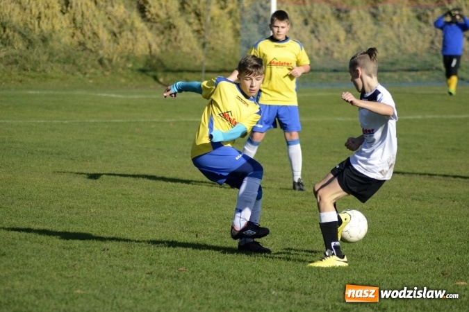 Zdjęcie w galerii na portalu naszwodzislaw.com: Pewne zwycięstwo trampkarzy Rogowa w starciu z Lubomią wiadomości z regionu