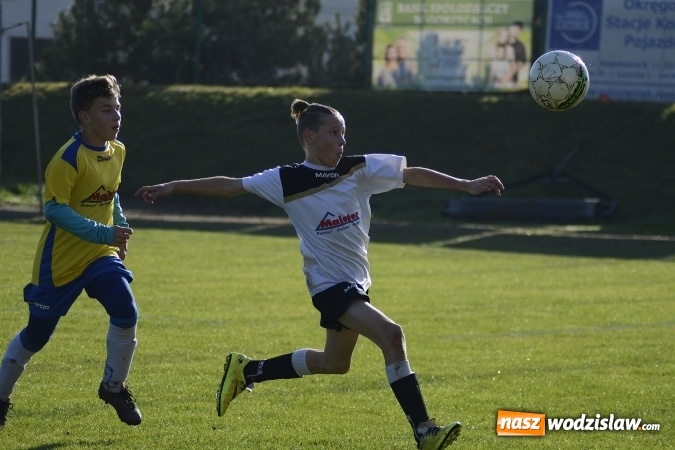 Zdjęcie w galerii na portalu naszwodzislaw.com: Pewne zwycięstwo trampkarzy Rogowa w starciu z Lubomią wiadomości z regionu