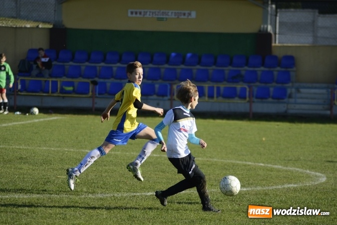 Zdjęcie w galerii na portalu naszwodzislaw.com: Pewne zwycięstwo trampkarzy Rogowa w starciu z Lubomią wiadomości z regionu
