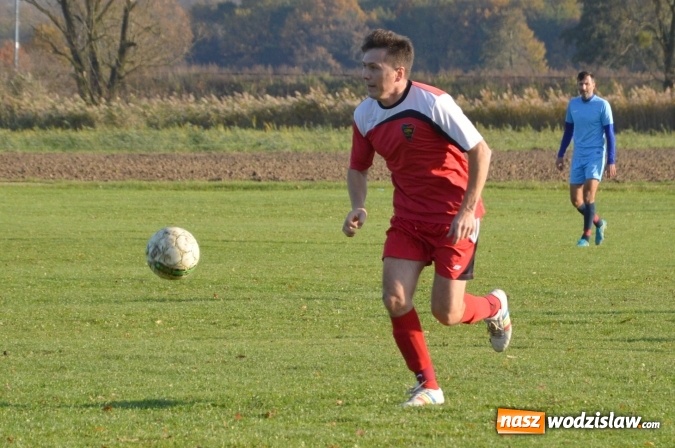 Zdjęcie w galerii na portalu naszwodzislaw.com: Wygrana Bełsznicy nad osłabionymi rezerwami Gorzyc wiadomości z regionu