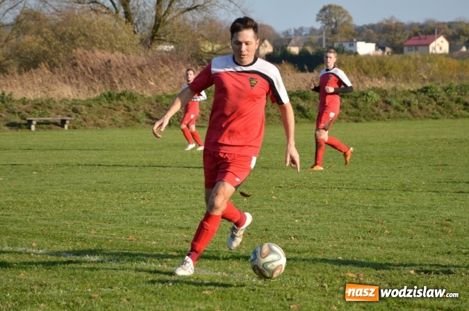 Zdjęcie w galerii na portalu naszwodzislaw.com: Wygrana Bełsznicy nad osłabionymi rezerwami Gorzyc wiadomości z regionu