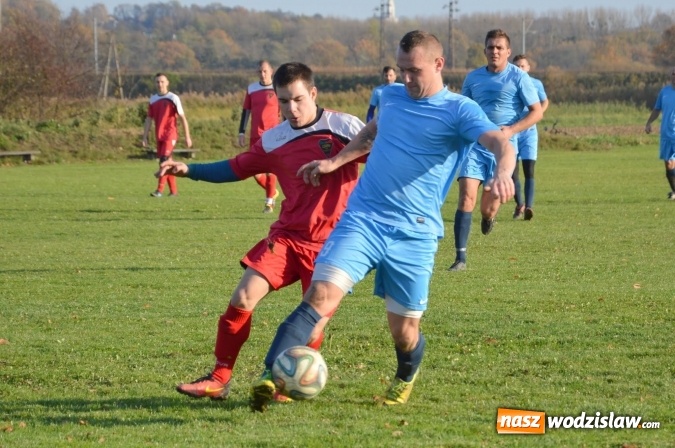 Zdjęcie w galerii na portalu naszwodzislaw.com: Wygrana Bełsznicy nad osłabionymi rezerwami Gorzyc wiadomości z regionu