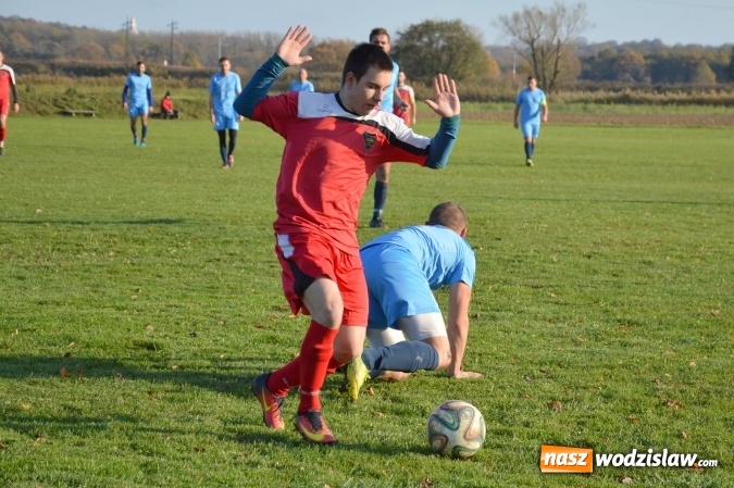 Zdjęcie w galerii na portalu naszwodzislaw.com: Wygrana Bełsznicy nad osłabionymi rezerwami Gorzyc wiadomości z regionu