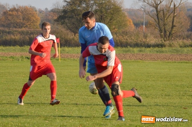 Zdjęcie w galerii na portalu naszwodzislaw.com: Wygrana Bełsznicy nad osłabionymi rezerwami Gorzyc wiadomości z regionu