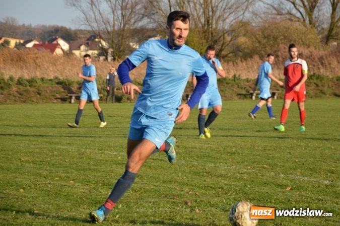 Zdjęcie w galerii na portalu naszwodzislaw.com: Wygrana Bełsznicy nad osłabionymi rezerwami Gorzyc wiadomości z regionu