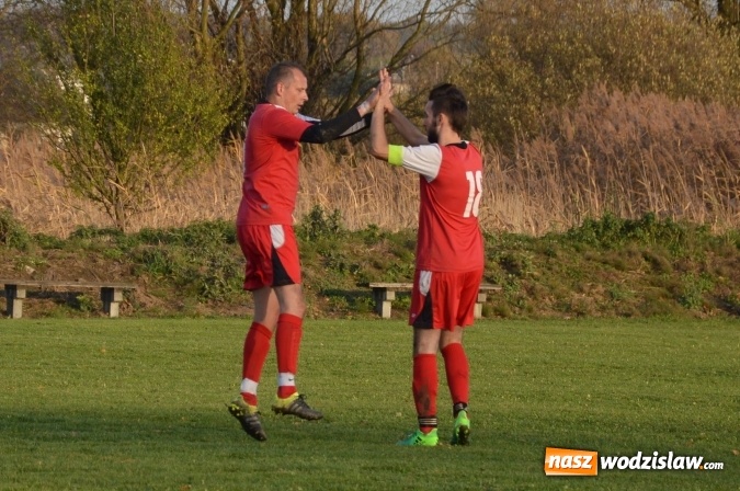 Zdjęcie w galerii na portalu naszwodzislaw.com: Wygrana Bełsznicy nad osłabionymi rezerwami Gorzyc wiadomości z regionu