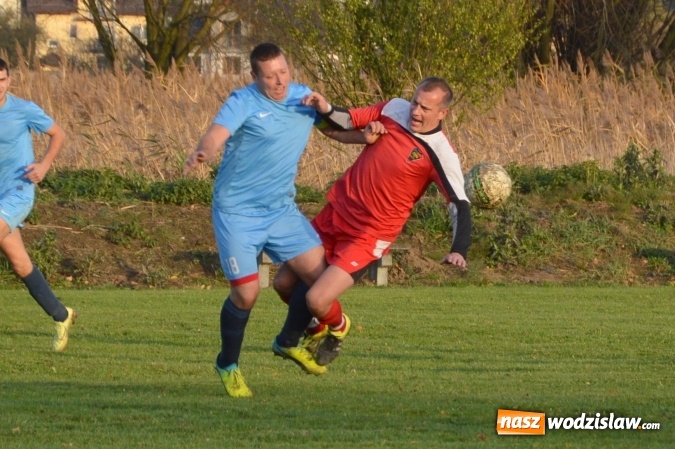 Zdjęcie w galerii na portalu naszwodzislaw.com: Wygrana Bełsznicy nad osłabionymi rezerwami Gorzyc wiadomości z regionu