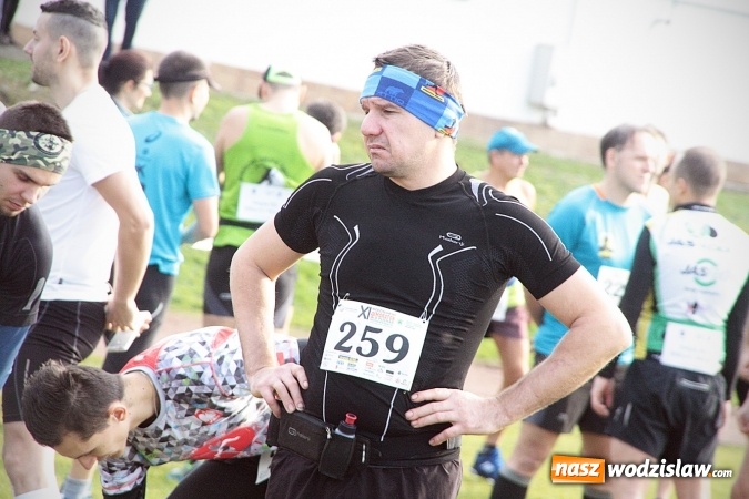 Zdjęcie w galerii na portalu naszwodzislaw.com: Około 300 zawodników na starcie Wodzisławskiego Półmaratonu. ZDJĘCIA  wiadomości z regionu