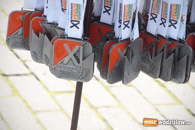 Zdjęcie w galerii na portalu naszwodzislaw.com: Około 300 zawodników na starcie Wodzisławskiego Półmaratonu. ZDJĘCIA  wiadomości z regionu