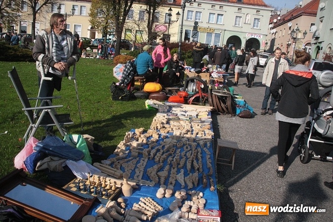 Zdjęcie w galerii na portalu naszwodzislaw.com: Wodzisław: Jarmark Staroci zgromadził tłumy  wiadomości z regionu