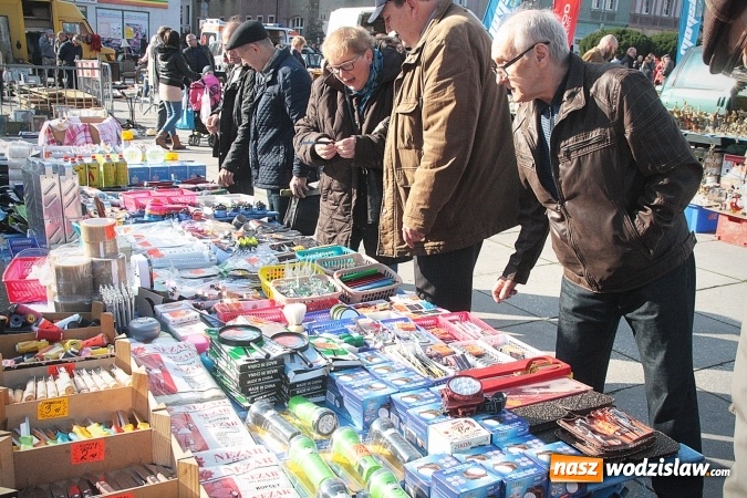 Zdjęcie w galerii na portalu naszwodzislaw.com: Wodzisław: Jarmark Staroci zgromadził tłumy  wiadomości z regionu
