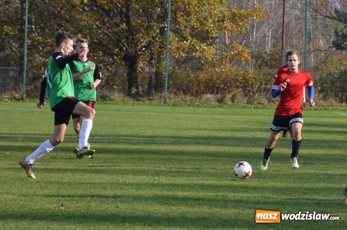 Zdjęcie w galerii na portalu naszwodzislaw.com: Juniorzy młodsi z Zawady lepsi od Krzyżanowic  wiadomości z regionu