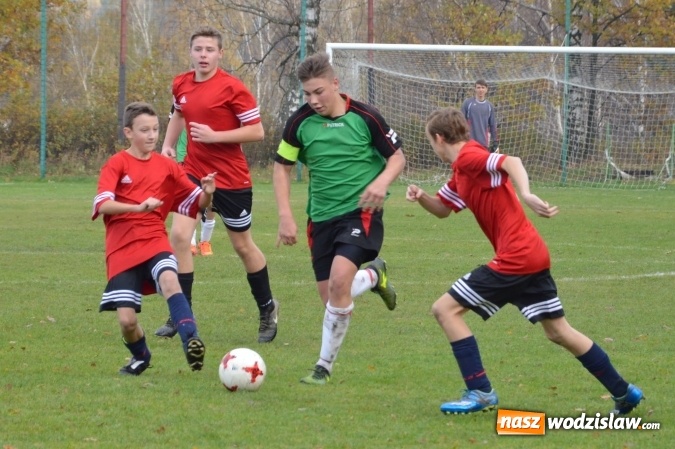 Zdjęcie w galerii na portalu naszwodzislaw.com: Juniorzy młodsi z Zawady lepsi od Krzyżanowic  wiadomości z regionu