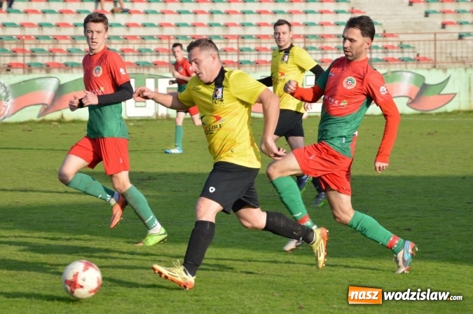 Zdjęcie w galerii na portalu naszwodzislaw.com: Rezerwy Turzy przegrywają z Nową Wsią  wiadomości z regionu