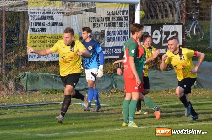 Zdjęcie w galerii na portalu naszwodzislaw.com: Rezerwy Turzy przegrywają z Nową Wsią  wiadomości z regionu