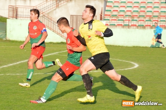 Zdjęcie w galerii na portalu naszwodzislaw.com: Rezerwy Turzy przegrywają z Nową Wsią  wiadomości z regionu