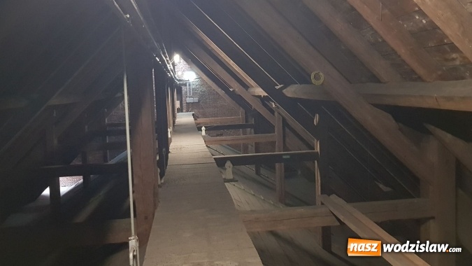 Zdjęcie w galerii na portalu naszwodzislaw.com: Ćwiczenia bojowe w kościele. Strażacy sprawdzali swoje umiejętności w Lubomi. FOTO i WIDEO wiadomości z regionu