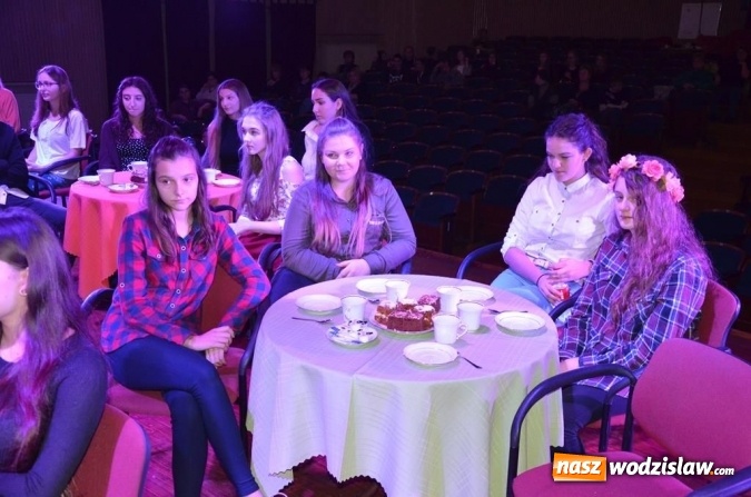 Zdjęcie w galerii na portalu naszwodzislaw.com: Radlin: Śpiewali w różnych językach wiadomości z regionu