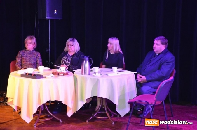 Zdjęcie w galerii na portalu naszwodzislaw.com: Radlin: Śpiewali w różnych językach wiadomości z regionu