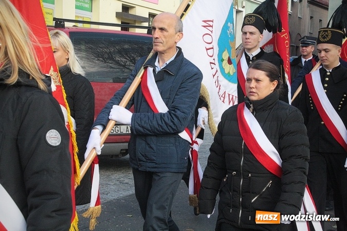 Zdjęcie w galerii na portalu naszwodzislaw.com: Narodowe Święto Niepodległości. Uroczystości w Wodzisławiu. FOTORELACJA  wiadomości z regionu