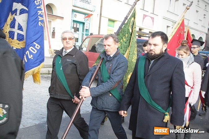 Zdjęcie w galerii na portalu naszwodzislaw.com: Narodowe Święto Niepodległości. Uroczystości w Wodzisławiu. FOTORELACJA  wiadomości z regionu