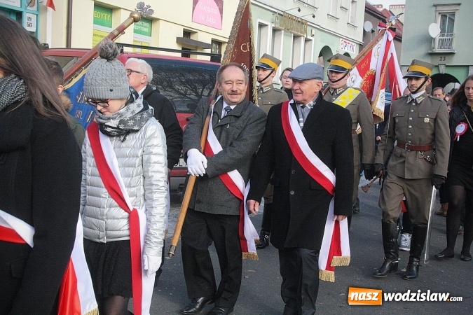 Zdjęcie w galerii na portalu naszwodzislaw.com: Narodowe Święto Niepodległości. Uroczystości w Wodzisławiu. FOTORELACJA  wiadomości z regionu