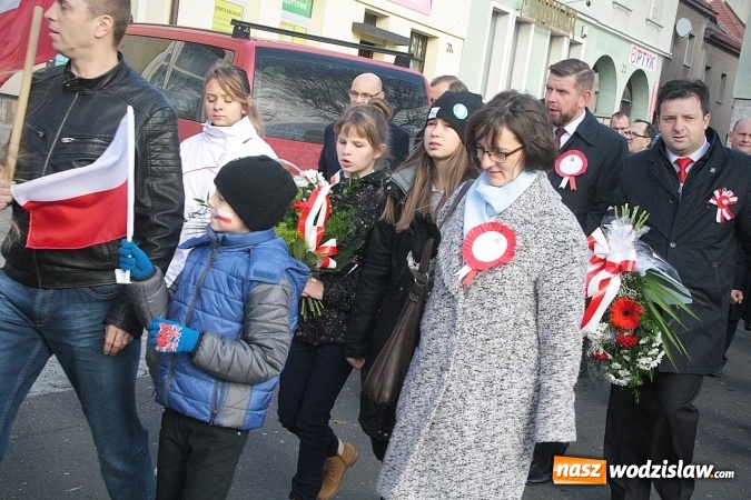 Zdjęcie w galerii na portalu naszwodzislaw.com: Narodowe Święto Niepodległości. Uroczystości w Wodzisławiu. FOTORELACJA  wiadomości z regionu