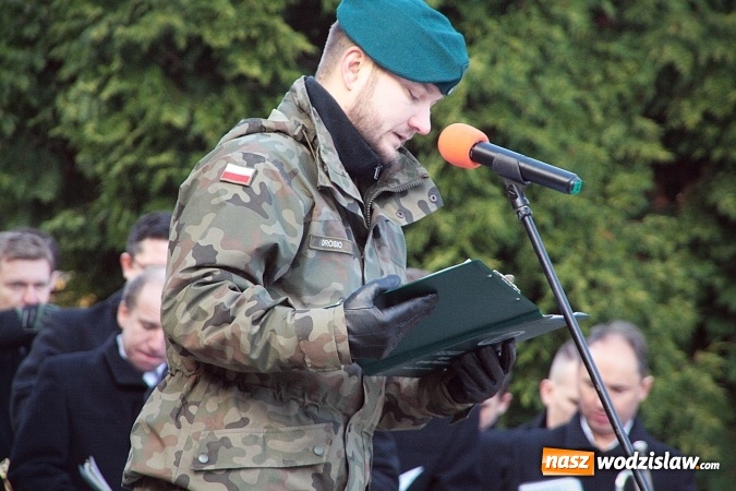 Zdjęcie w galerii na portalu naszwodzislaw.com: Narodowe Święto Niepodległości. Uroczystości w Wodzisławiu. FOTORELACJA  wiadomości z regionu