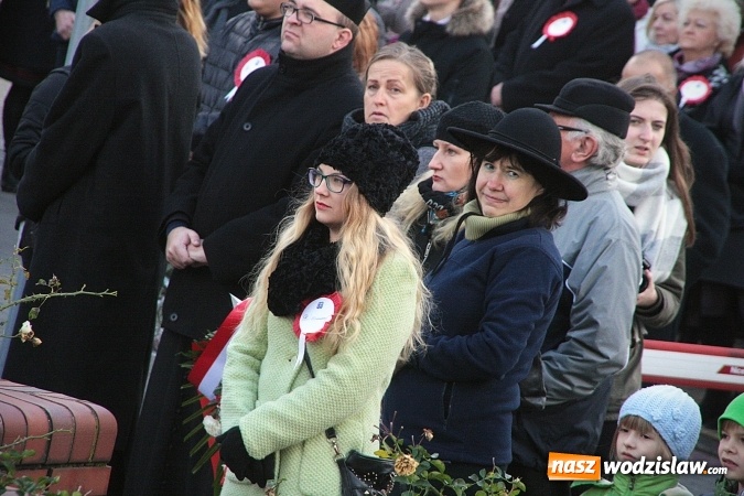 Zdjęcie w galerii na portalu naszwodzislaw.com: Narodowe Święto Niepodległości. Uroczystości w Wodzisławiu. FOTORELACJA  wiadomości z regionu