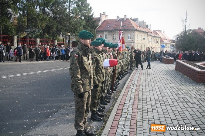Zdjęcie w galerii na portalu naszwodzislaw.com: Narodowe Święto Niepodległości. Uroczystości w Wodzisławiu. FOTORELACJA  wiadomości z regionu