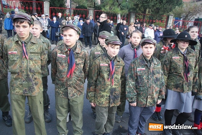 Zdjęcie w galerii na portalu naszwodzislaw.com: Narodowe Święto Niepodległości. Uroczystości w Wodzisławiu. FOTORELACJA  wiadomości z regionu