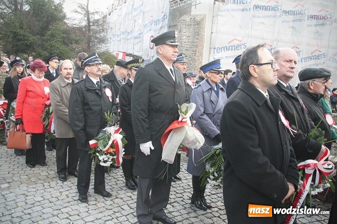Zdjęcie w galerii na portalu naszwodzislaw.com: Narodowe Święto Niepodległości. Uroczystości w Wodzisławiu. FOTORELACJA  wiadomości z regionu