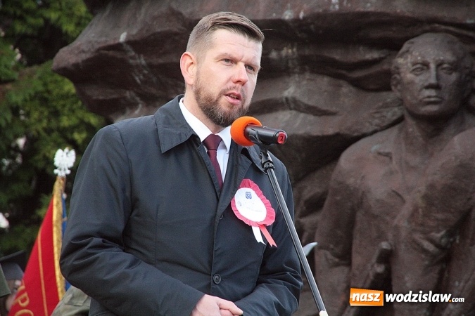 Zdjęcie w galerii na portalu naszwodzislaw.com: Narodowe Święto Niepodległości. Uroczystości w Wodzisławiu. FOTORELACJA  wiadomości z regionu