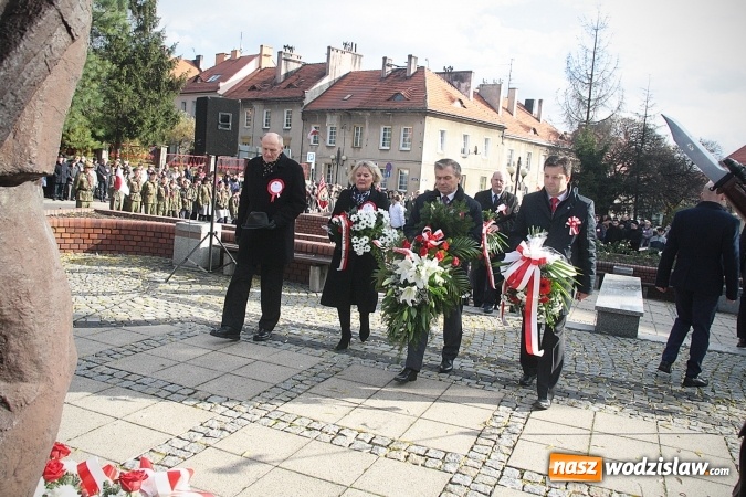 Zdjęcie w galerii na portalu naszwodzislaw.com: Narodowe Święto Niepodległości. Uroczystości w Wodzisławiu. FOTORELACJA  wiadomości z regionu