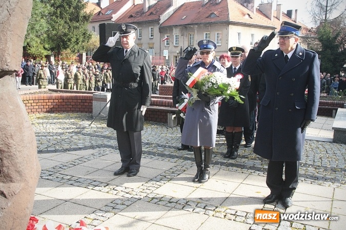 Zdjęcie w galerii na portalu naszwodzislaw.com: Narodowe Święto Niepodległości. Uroczystości w Wodzisławiu. FOTORELACJA  wiadomości z regionu