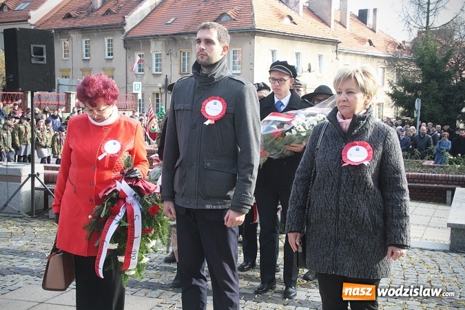 Zdjęcie w galerii na portalu naszwodzislaw.com: Narodowe Święto Niepodległości. Uroczystości w Wodzisławiu. FOTORELACJA  wiadomości z regionu