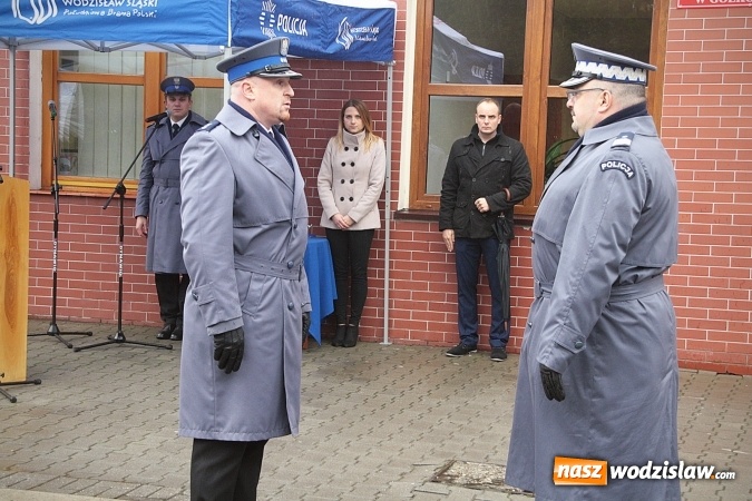Zdjęcie w galerii na portalu naszwodzislaw.com: Mieszkańcy mogą czuć się bezpieczniej. W Gołkowicach otwarto komisariat policji  wiadomości z regionu
