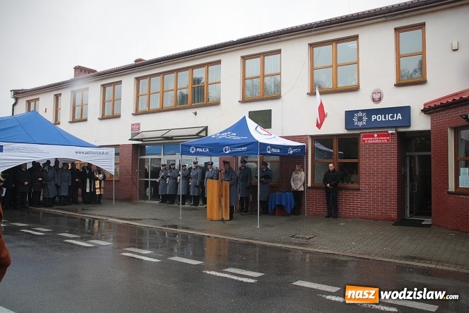 Zdjęcie w galerii na portalu naszwodzislaw.com: Mieszkańcy mogą czuć się bezpieczniej. W Gołkowicach otwarto komisariat policji  wiadomości z regionu